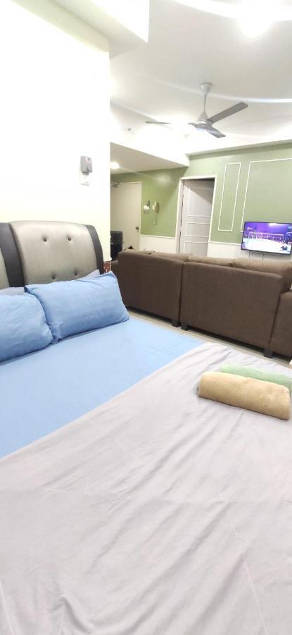 דירות Dperdana -Dinies Pool,Wifi, Centre Of Kota Bharu, 4-5 Pax מראה חיצוני תמונה