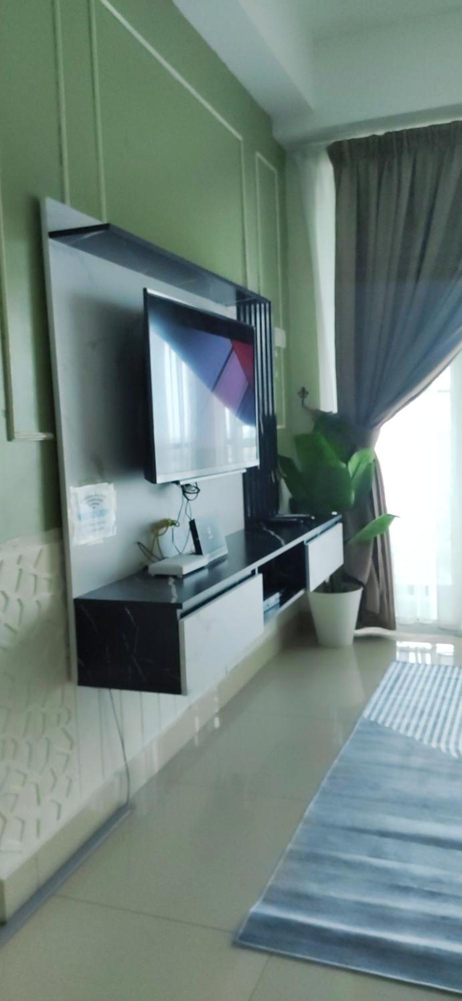 דירות Dperdana -Dinies Pool,Wifi, Centre Of Kota Bharu, 4-5 Pax מראה חיצוני תמונה